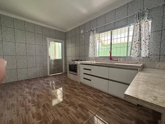 Sobrado com 125m² 3 quartos e 3 banheiros, à venda, no bairro Altos de Caucaia (Caucaia do Alto) em Cotia