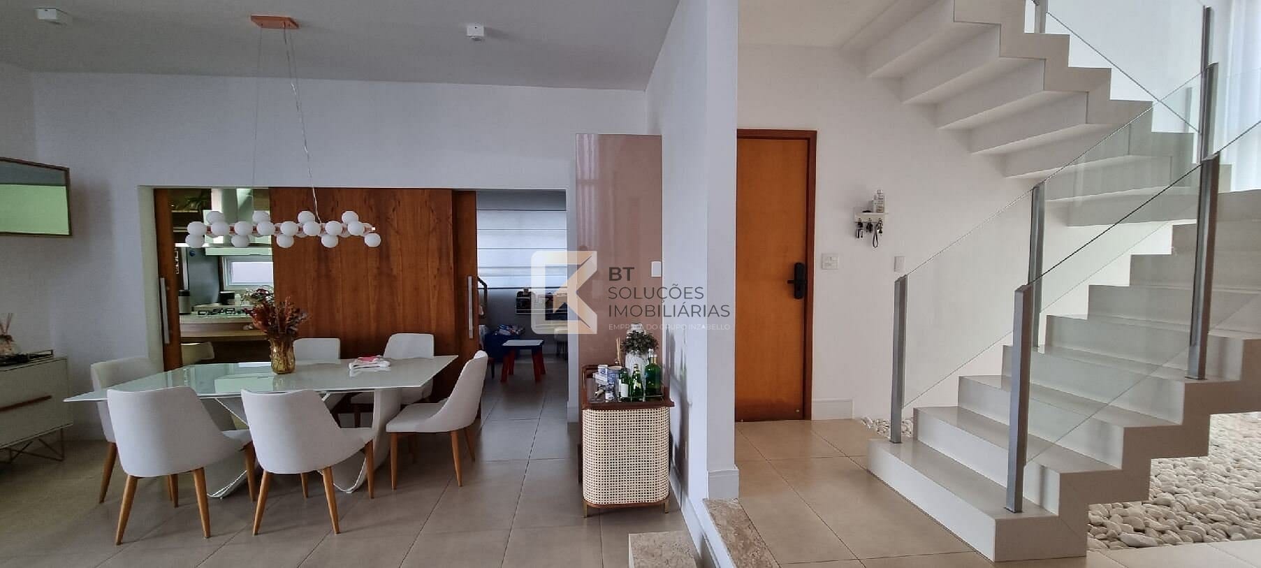 Sobrado, 5 quartos, 288 m² - Foto 5