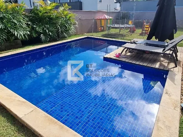 Sobrado com 465m² 5 quartos e 2 banheiros, à venda, no bairro Jardim Vila Paradiso em Indaiatuba