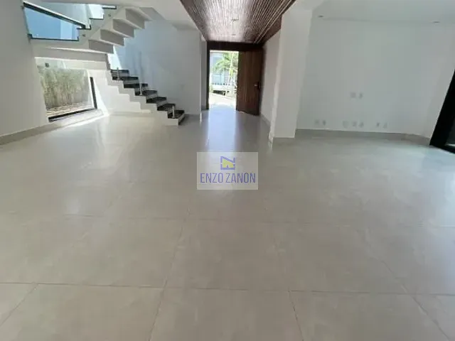 Sobrado com 420m² 4 quartos e 6 banheiros, à venda, no bairro Parque Terra Nova II em São Bernardo do Campo