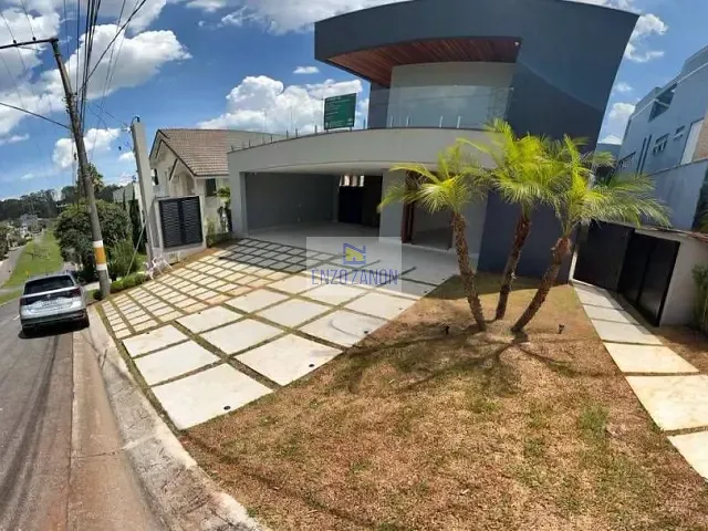 Sobrado com 420m² 4 quartos e 6 banheiros, à venda, no bairro Parque Terra Nova II em São Bernardo do Campo