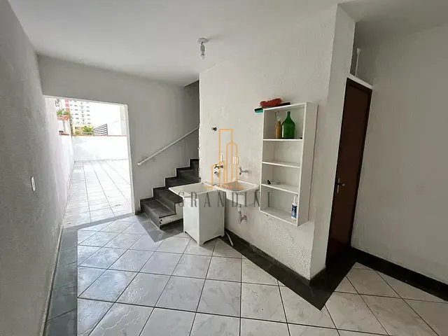 Sobrado com 182m² 3 quartos e 4 banheiros, à venda, no bairro Vila Alice em Santo André