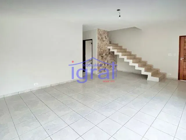 Sobrado com 111m² 3 quartos e 3 banheiros, à venda, no bairro Parque Imperial em São Paulo