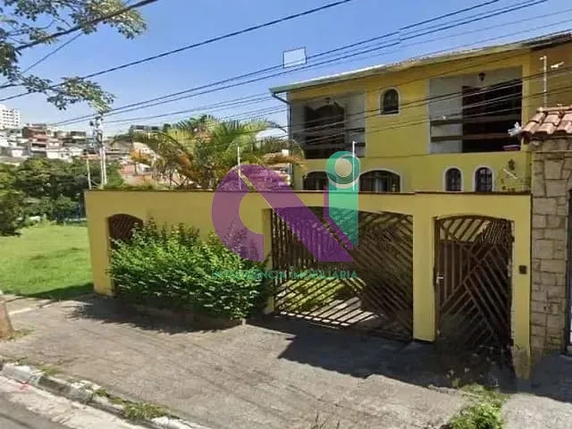 Sobrado com 200m² 4 quartos e 4 banheiros, à venda, no bairro Jaguaribe em Osasco