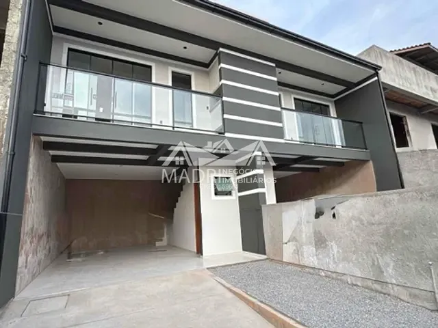 Sobrado com 125m² 2 quartos e 3 banheiros, à venda, no bairro Potecas em São José