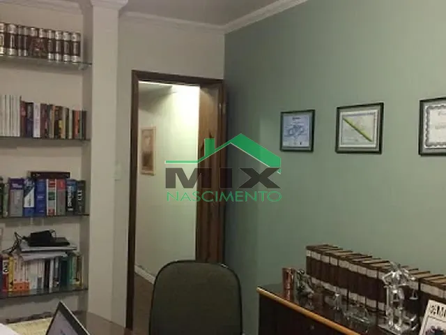 Casa com 110m² 6 quartos e 4 banheiros, à venda, no bairro Taboão em São Bernardo do Campo