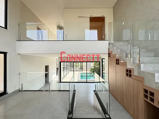 Sobrado com 364m² 4 quartos e 5 banheiros, à venda, no bairro Vila do Golf em Ribeirão Preto