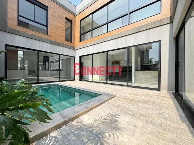 Sobrado com 364m² 4 quartos e 5 banheiros, à venda, no bairro Vila do Golf em Ribeirão Preto
