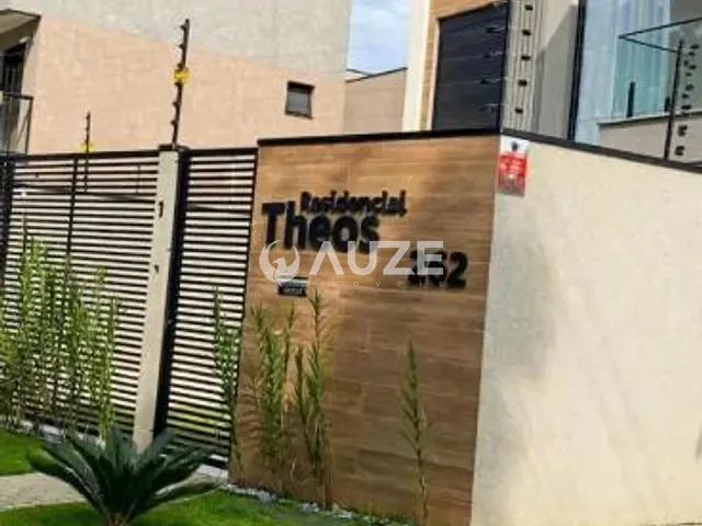 Sobrado com 128m² 3 quartos e 2 banheiros, à venda, no bairro Portão em Curitiba