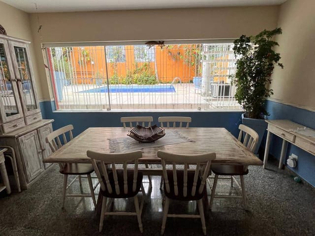 Foto do Sobrado - Sobrado com 350m² 3 Suítes  para locação  no Albertina /Jd Floresta São Paulo | Pleno Imobiliária