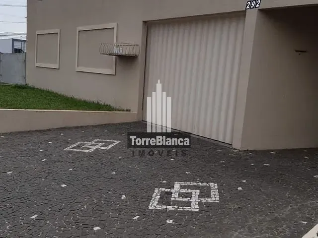 Sobrado com 145m² 4 quartos e 3 banheiros, à venda, no bairro Jardim Carvalho em Ponta Grossa