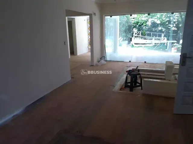 Sobrado 3 quartos e 3 banheiros, para alugar, no bairro Jardim São Caetano em São Caetano do Sul