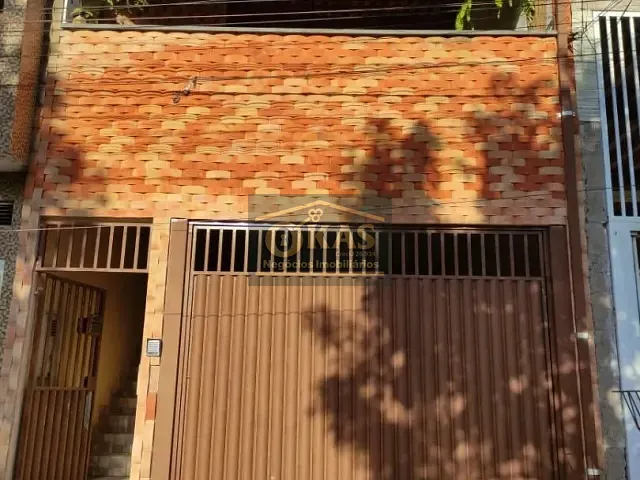 Sobrado com 158m² 3 quartos e 3 banheiros, à venda, no bairro Jardim Ikeda em Suzano