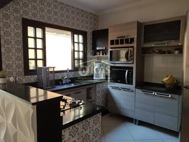 Sobrado com 158m² 3 quartos e 3 banheiros, à venda, no bairro Jardim Ikeda em Suzano