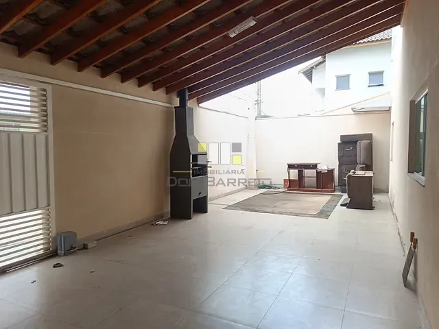Sobrado com 180m² 3 quartos e 1 banheiro, para alugar, no bairro Vila Santana em Sumaré