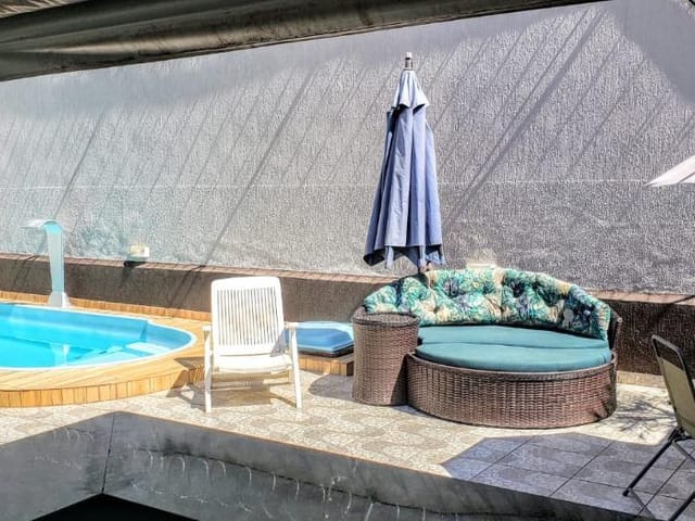 Foto do Sobrado - Sobrado com 4 dormitórios, 245 m² - venda por R$ 1.060.000,00 ou aluguel por R$ 6.600,00/mês - Villa Branca - Jacareí/SP | RUSSI IMÓVEIS