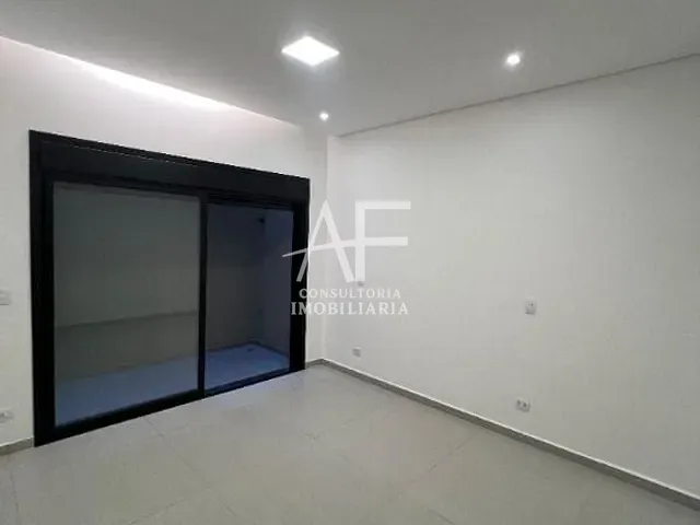 Sobrado com 250m², à venda, no bairro Chácara do Visconde em Taubaté