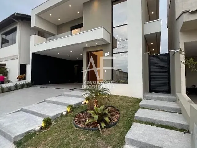 Sobrado com 250m², à venda, no bairro Chácara do Visconde em Taubaté