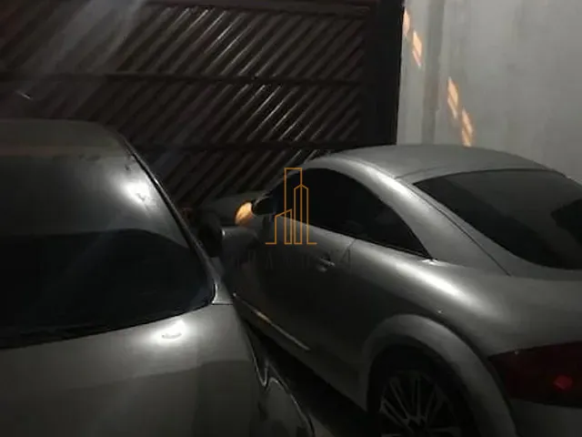 Sobrado com 125m² 4 quartos e 2 banheiros, à venda, no bairro Jardim Cristiane em Santo André