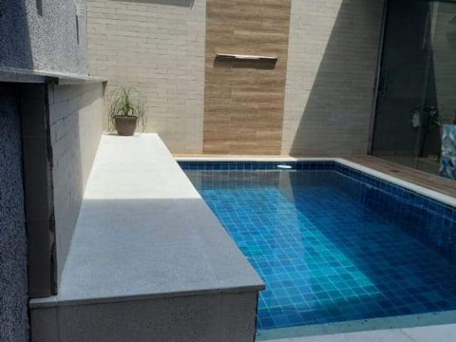 Foto do Sobrado - Sobrado com 3 dormitórios à venda, 180 m² por R$ 780.000,00 - Villa Branca - Jacareí/SP | INDEPENDENCE NEGOCIOS IMOBILIARIOS LTDA
