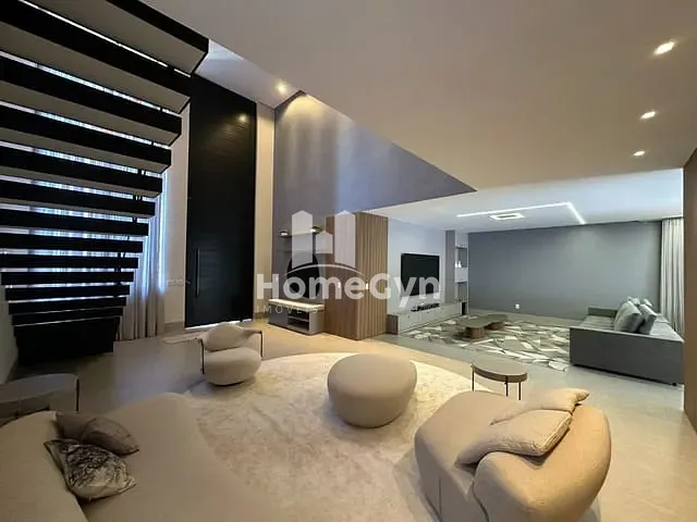 Sobrado com 420m² 4 quartos e 6 banheiros, à venda, no bairro Residencial Goiânia Golfe Clube em Goiânia