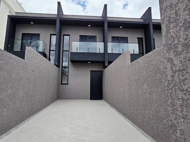 Sobrado 2 quartos e 3 banheiros, à venda, no bairro Jardim Americano em Sorocaba