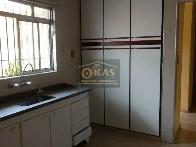 Sobrado com 250m² 4 quartos e 3 banheiros, à venda, no bairro Jardim Estela em Poá