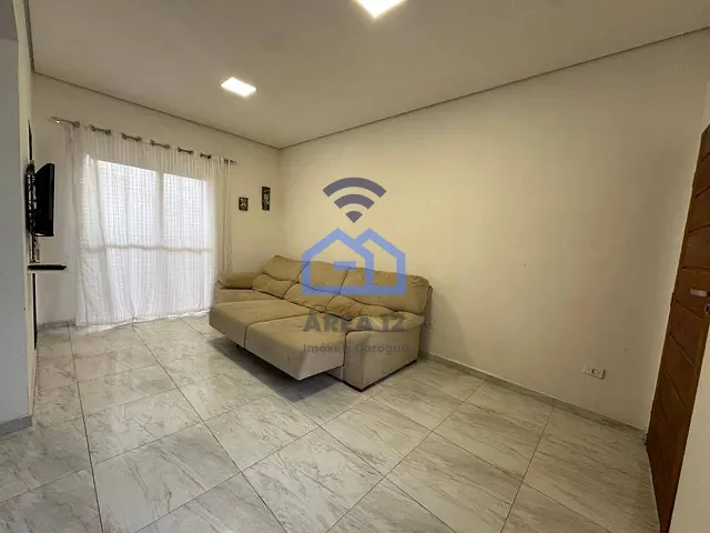 Sobrado com 130m² 2 quartos e 1 banheiro, à venda, no bairro Jardim das Gaivotas em Caraguatatuba