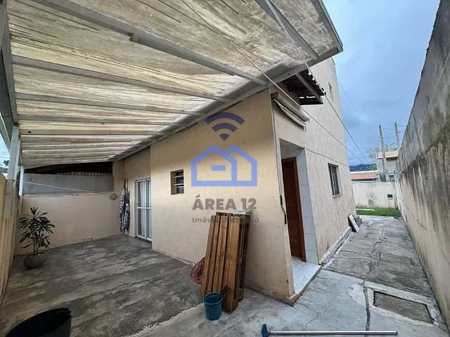 Sobrado com 130m² 2 quartos e 1 banheiro, à venda, no bairro Jardim das Gaivotas em Caraguatatuba