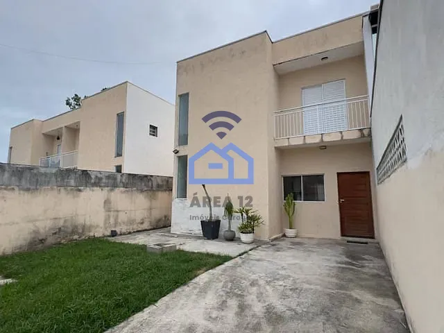 Sobrado com 130m² 2 quartos e 1 banheiro, à venda, no bairro Jardim das Gaivotas em Caraguatatuba