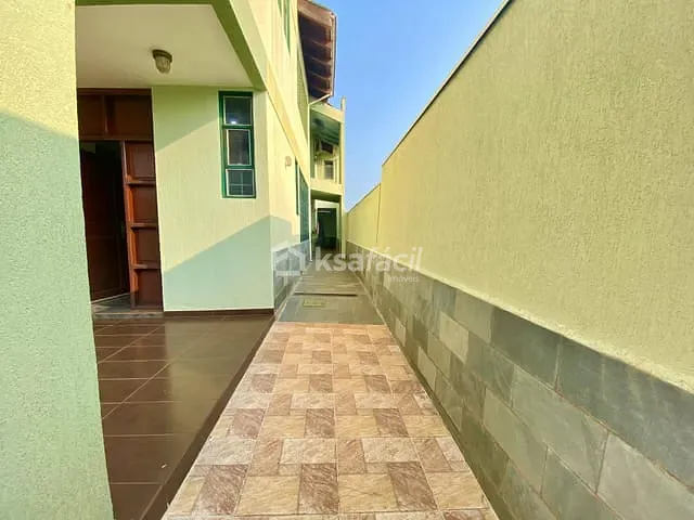 Sobrado com 560m² 4 quartos e 5 banheiros, à venda, no bairro Vila Vilas Boas em Campo Grande
