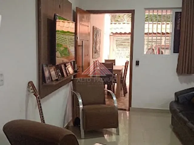 Sobrado com 194m² 2 quartos e 2 banheiros, à venda, no bairro Parque Boa Esperança em Mauá