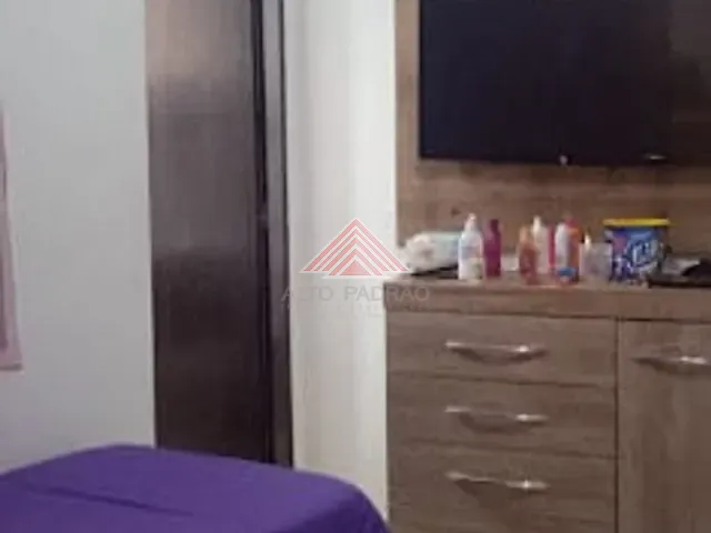 Sobrado com 194m² 2 quartos e 2 banheiros, à venda, no bairro Parque Boa Esperança em Mauá