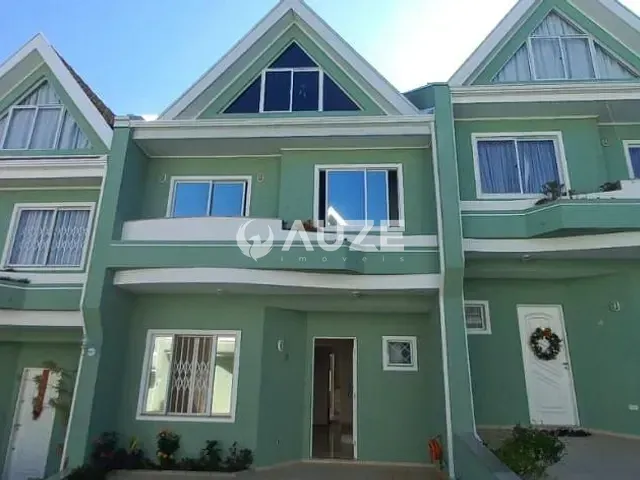 Sobrado com 160m² 3 quartos e 2 banheiros, à venda, no bairro Uberaba em Curitiba
