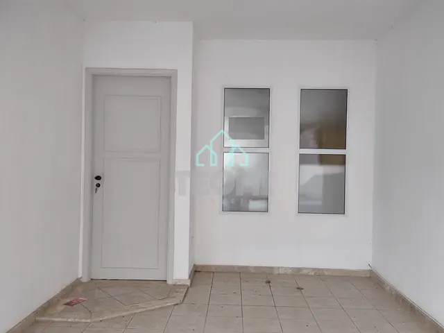 Sobrado com 235m² 3 quartos e 1 banheiro, à venda, no bairro Bairro dos Guedes em Tremembé