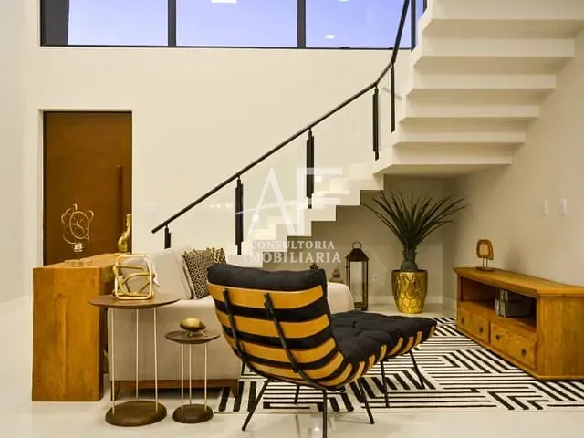 Sobrado com 313m² 4 quartos e 3 banheiros, à venda, no bairro Jardim Baronesa em Taubaté