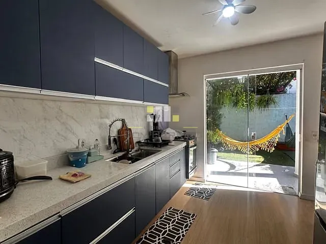 Sobrado com 125m² 3 quartos e 2 banheiros, à venda, no bairro Residencial Guairá em Sumaré