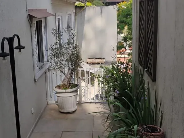 Sobrado 3 quartos e 3 banheiros, à venda, no bairro Vila Albertina em São Paulo