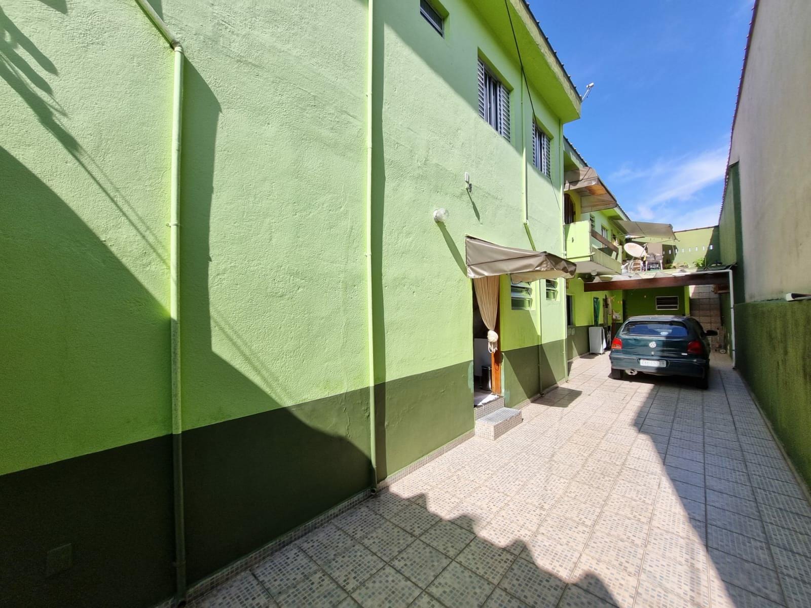 Sobrado à venda 3 Quartos, 4 Vagas, Rudge Ramos, São Bernardo do Campo - SP