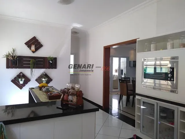 Sobrado com 360m² 4 quartos e 3 banheiros, à venda, no bairro Jardim Reserva Bom Viver de Indaiatuba em Indaiatuba