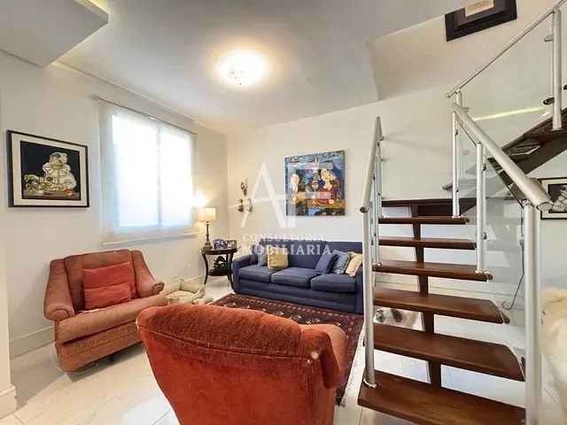 Sobrado com 300m² 3 quartos e 3 banheiros, à venda, no bairro Condomínio Residencial Tecoara em Taubaté
