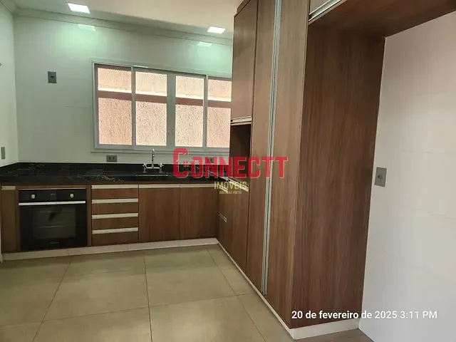 Sobrado com 176m² 3 quartos e 5 banheiros, à venda, no bairro Recreio das Acacias em Ribeirão Preto