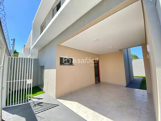 Sobrado com 116m² 3 quartos e 3 banheiros, à venda, no bairro Guanandi em Campo Grande