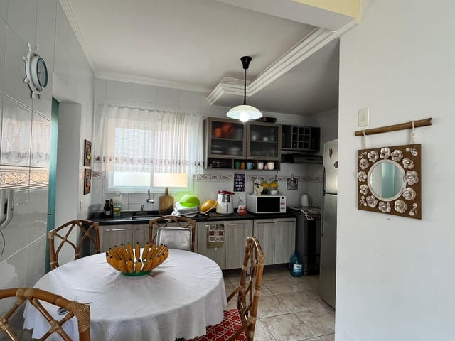 Sobrado com 86m² 3 quartos e 3 banheiros, à venda, no bairro Centro em Bertioga