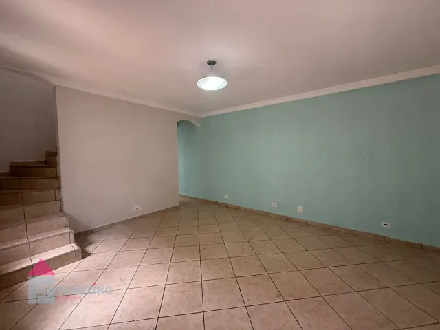 Sobrado com 250m² 3 quartos e 2 banheiros, para alugar, no bairro Vila Prel em São Paulo