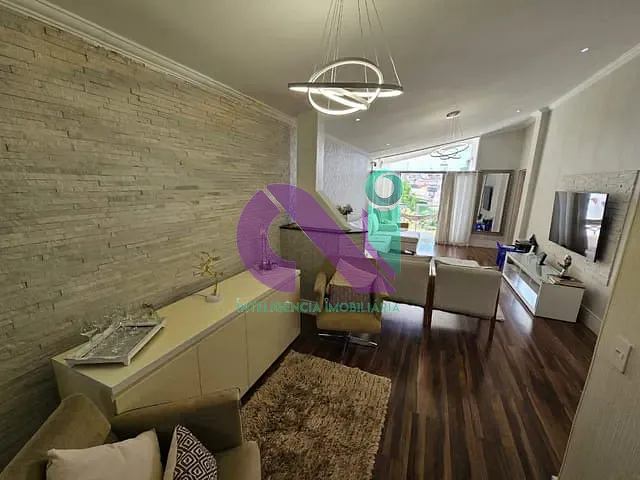 Sobrado com 250m² 3 quartos e 3 banheiros, à venda, no bairro Jardim D'Abril em Osasco