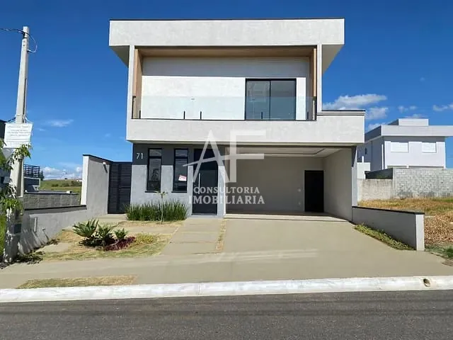 Sobrado com 250m² 3 quartos e 2 banheiros, à venda, no bairro Residencial Colinas em Caçapava