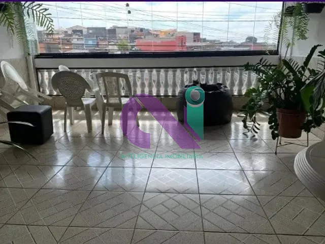 Sobrado 3 quartos e 3 banheiros, à venda ou para alugar, no bairro Vila Yolanda em Osasco