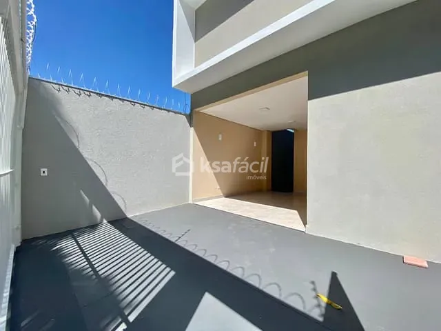Sobrado com 116m² 3 quartos e 3 banheiros, à venda, no bairro Jardim Jacy em Campo Grande