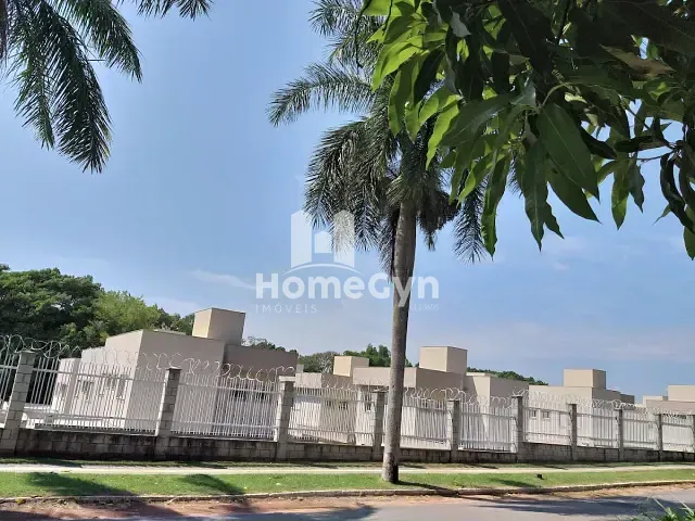 Sobrado com 115m² 3 quartos e 4 banheiros, para alugar, no bairro Vila Maria em Aparecida de Goiânia